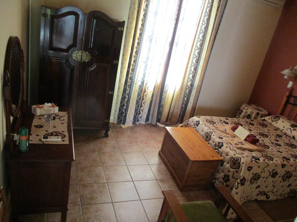 Van Rhyn Guest House Vanrhynsdorp Экстерьер фото